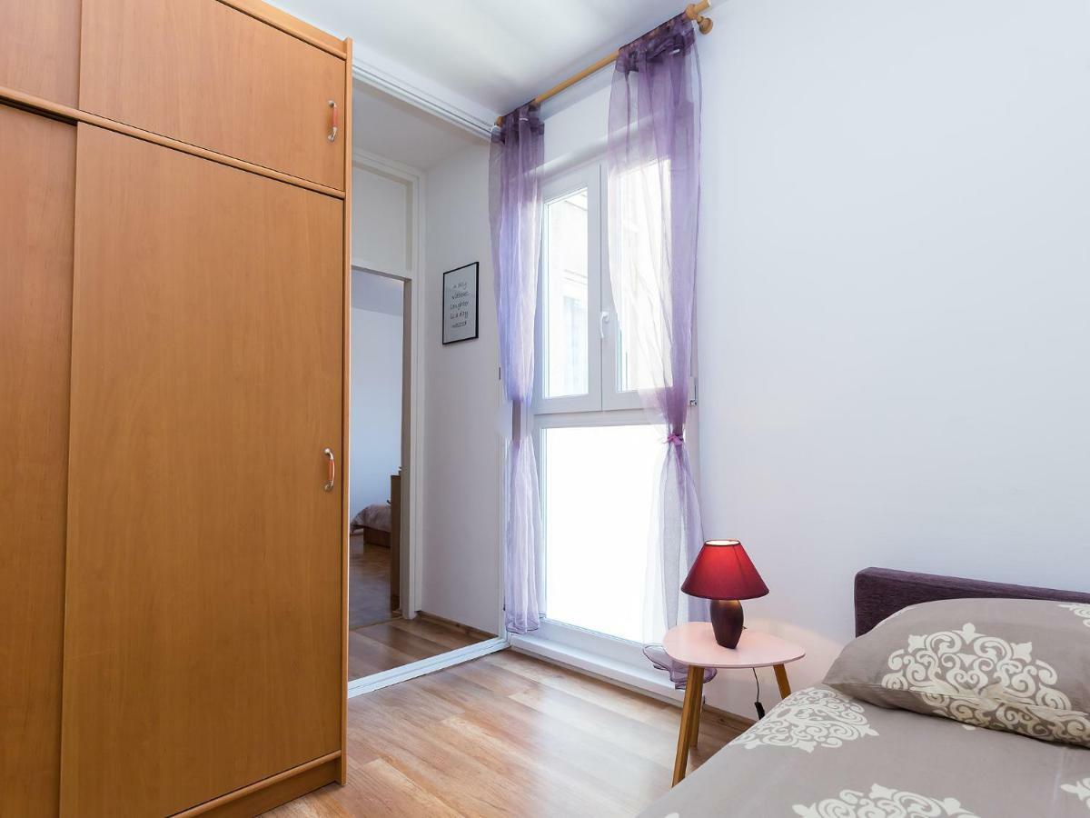 Apartment Lory'S Place Πούλα Εξωτερικό φωτογραφία
